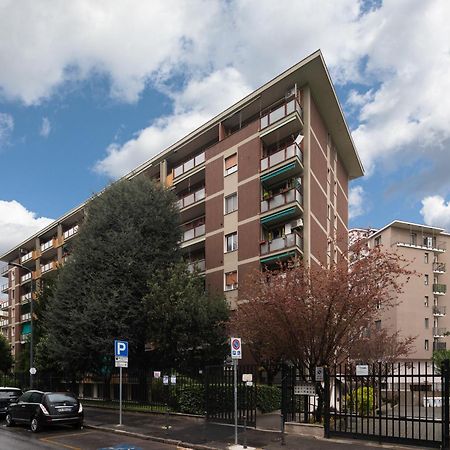 Classbnb - Designer Apartment In The Niguarda Area Milano Dış mekan fotoğraf